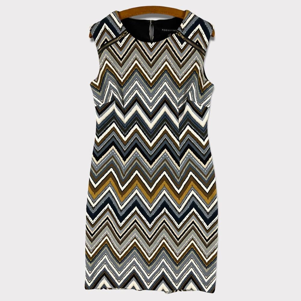 Madison Leigh Chevron Sheath Dress Size 6 Polyester Spandex Gray - Picture 2 of 10